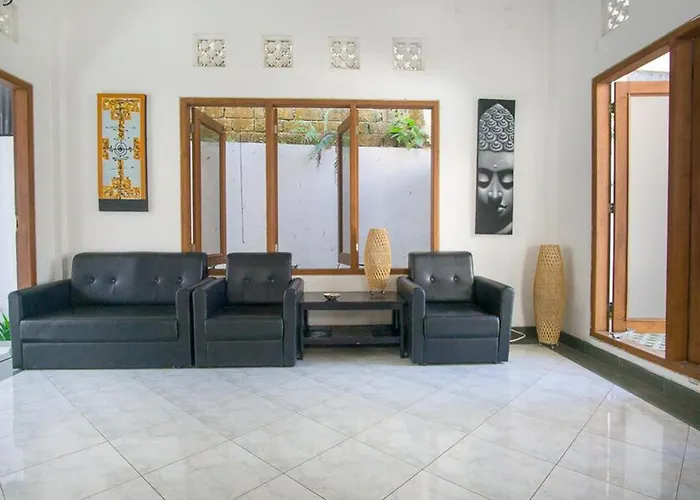 Reddoorz @ Jalan Gatot Subroto Pensión 2*