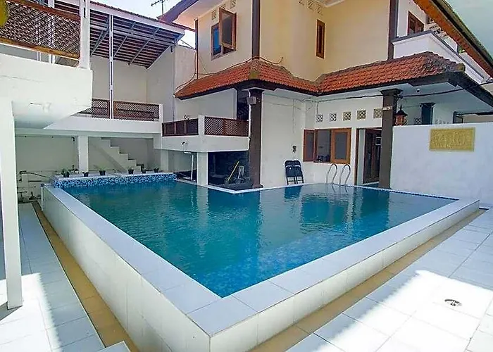 Reddoorz @ Jalan Gatot Subroto Pensión 2*